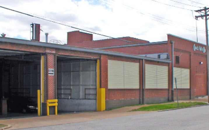 Pictures of Industrial property located at 4410 Hunt Ave, St Louis, MO 63110 for lease - image #1