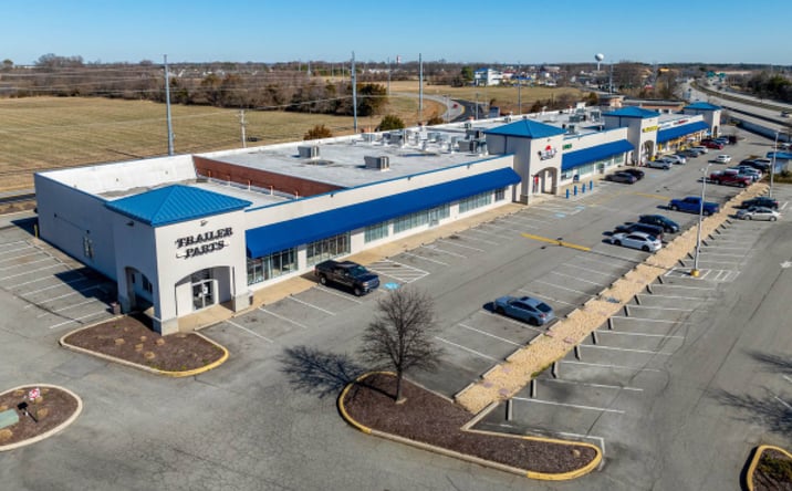 Pictures of Retail property located at 1201-1245 Shopping Center Rd, Stevensville, MD 21666 for lease - image #1