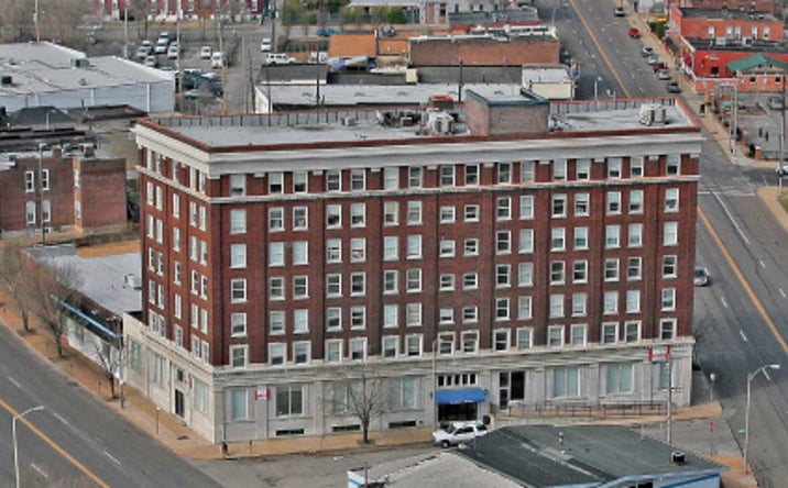 Pictures of Office property located at 4030 Chouteau, St. Louis, MO 63110 for lease - image #1