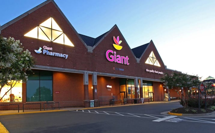 Pictures of Retail property located at 13043 Route 50, Fairfax, VA 22033 for lease - image #1