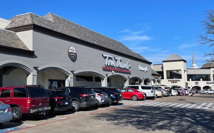 Pictures of Retail property located at 6333 E Mockingbird Lane, Dallas, TX 75214 for lease - image #1