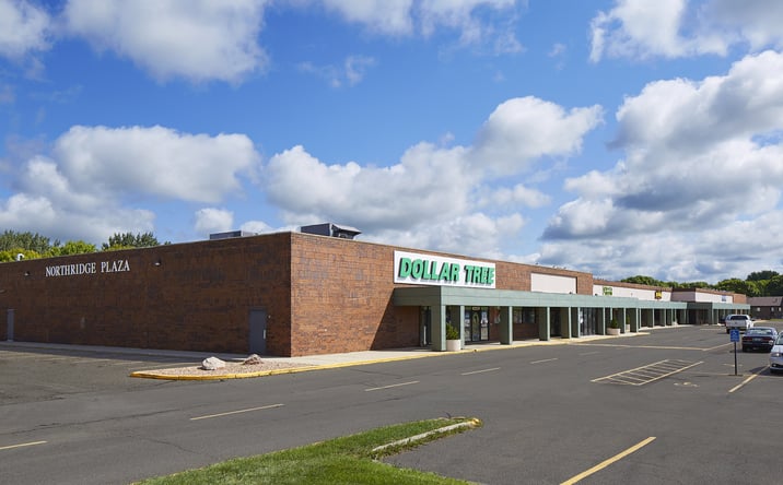 Pictures of Retail property located at 120 17th Ave NE, Waseca, MN 56093 for lease - image #1