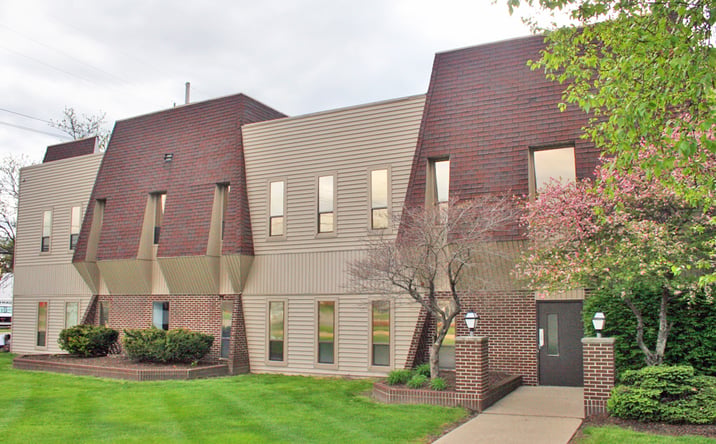 Pictures of Office property located at 22511 Telegraph Road, Southfield, MI 48033 for lease - image #1