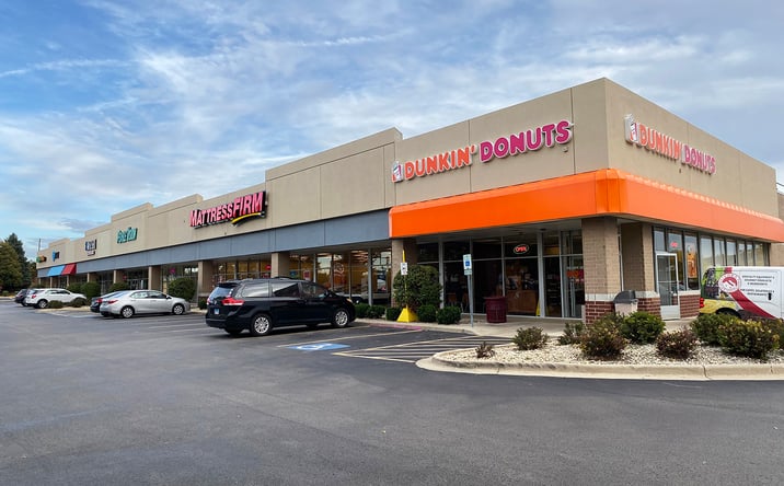 Pictures of Retail property located at SEC Boughton Rd and Weber Rd, Bolingbrook, IL 60440 for lease - image #1