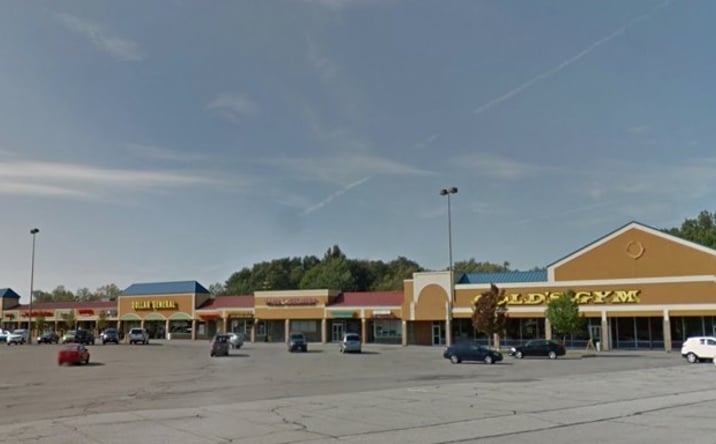 Pictures of Retail property located at 6910 Biddulph Rd, Cleveland, OH 44144 for lease - image #1