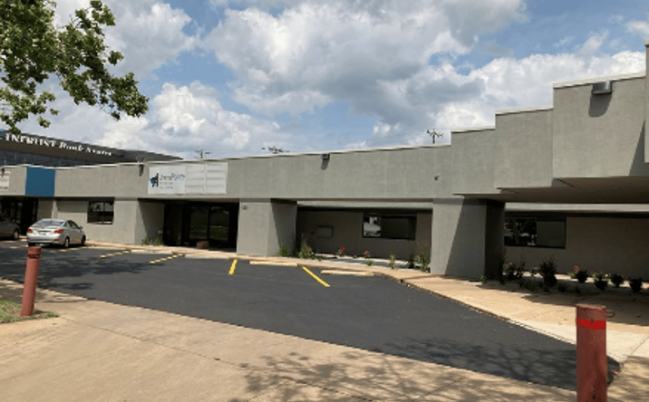 Pictures of Office property located at 420 S Emporia St, Wichita, KS 67202 for lease - image #1