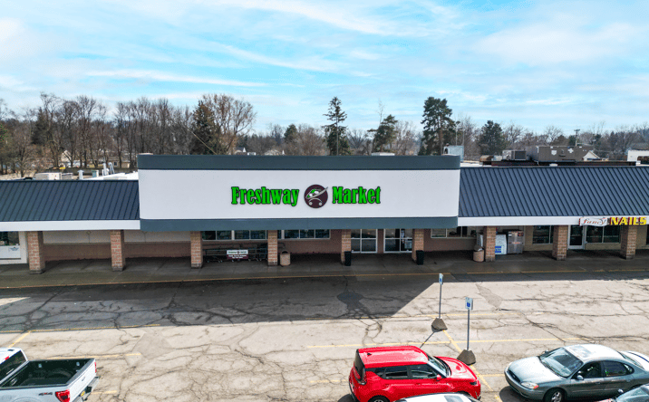Pictures of Retail property located at 1124 E West Maple Rd, Walled Lake, MI 48390 for lease - image #1