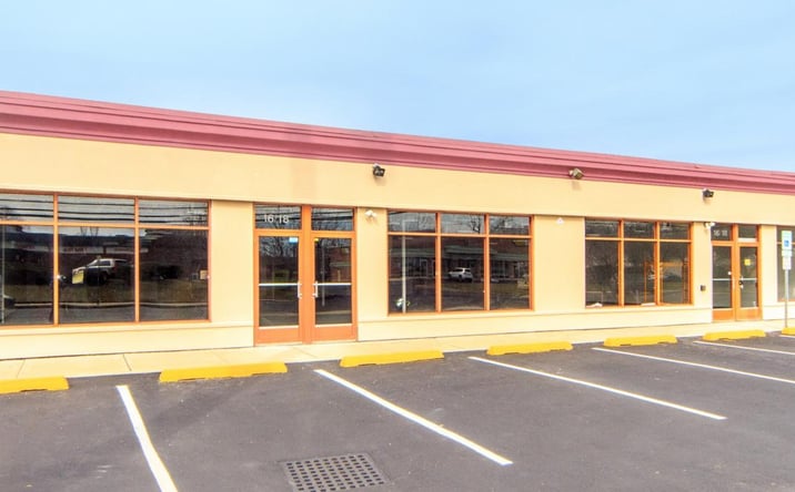 Pictures of Retail property located at 16 Arctic Pkwy, Ewing Township, NJ 08638 for lease - image #1