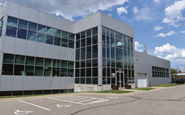 Pictures of Office property located at 1000 University Ave W, St Paul, MN 55104 for lease - image #1