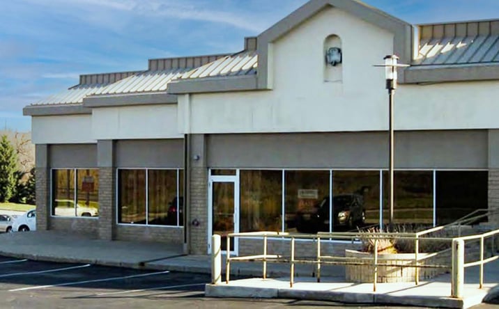 Pictures of Retail property located at 13959 Grand Ave, Burnsville, MN 55337 for lease - image #1