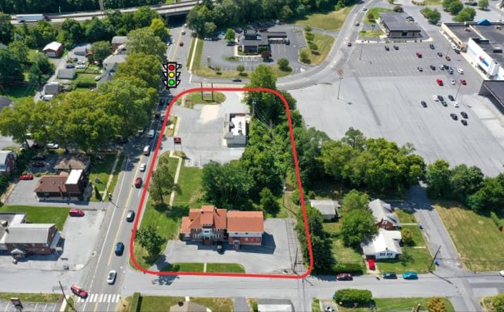 Pictures of Land property located at 4314 Derry St, Harrisburg, PA 17111 for lease - image #1