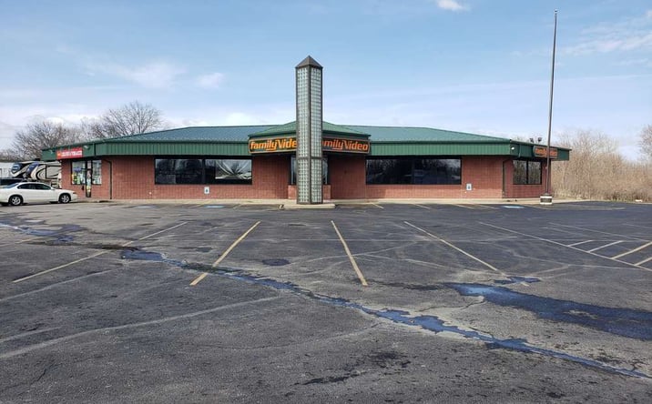 Pictures of Retail property located at 819 Albia Rd, Ottumwa, IA 52501 for lease - image #1