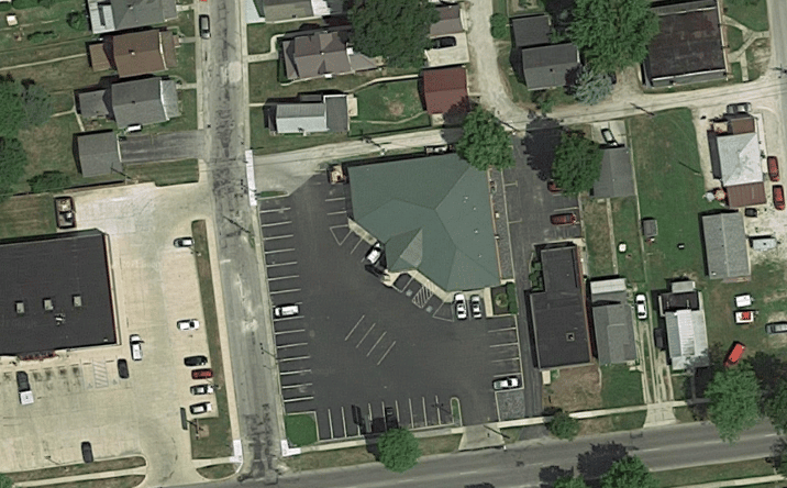 Pictures of Retail property located at 318 West Market St, Tiffin, OH 44883 for lease - image #1