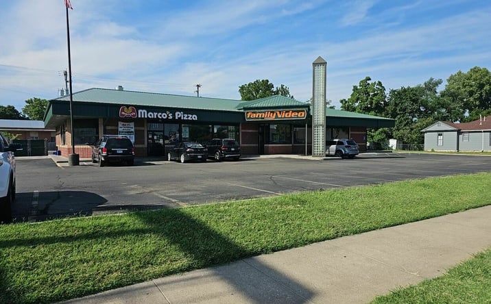 Pictures of Retail property located at 215 W 6th Street, Junction City, KS 66441 for lease - image #1
