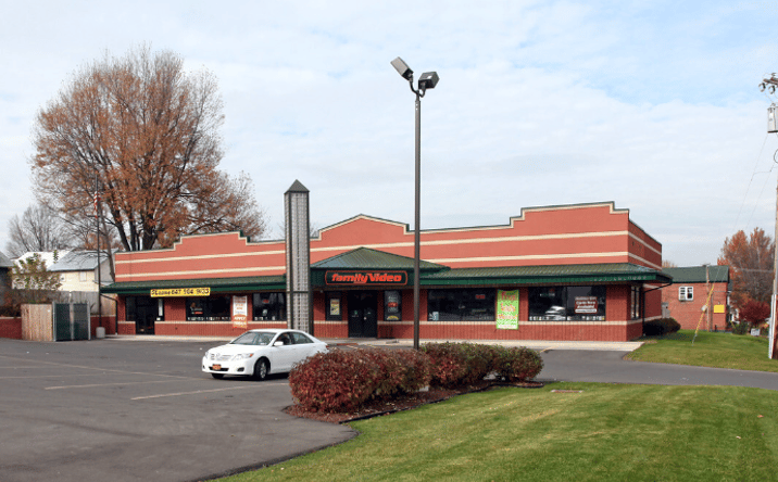 Pictures of Retail property located at 104 W Broadway, Fulton, NY 13069 for lease - image #1