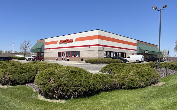 Pictures of Retail, Office property located at 1055 Linden Dr, Marion, IA 52302 for lease - image #1