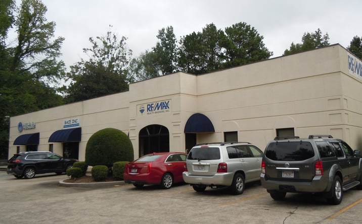 Pictures of Office property located at 5588 Apple Park Dr, Birmingham, AL 35235 for lease - image #1