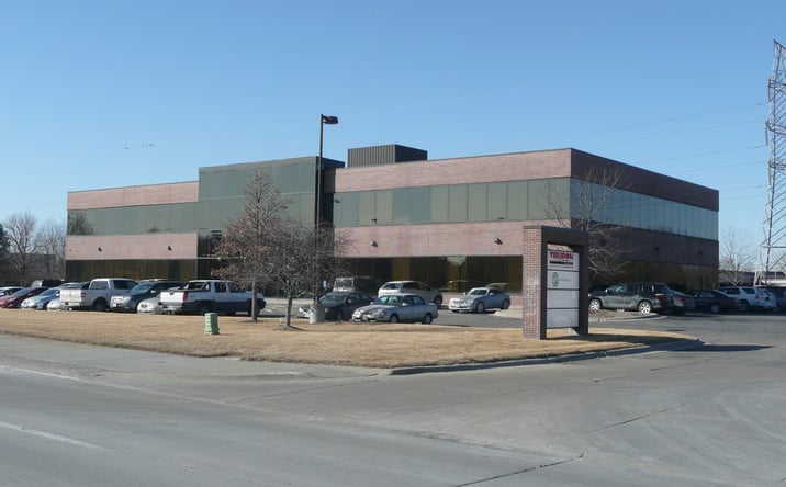 Pictures of Office property located at 11510 Blondo St, Omaha, NE 68164 for lease - image #1