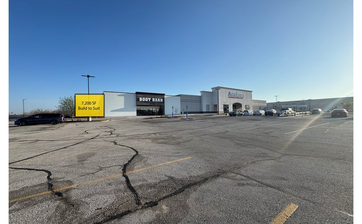 Pictures of Retail property located at 2651 Trimble Rd, Columbia, MO 65201 for lease - image #1