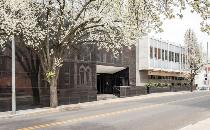 Pictures of Office property located at 105 Franklin Rd SW, Roanoke, VA 24011 for lease - image #1