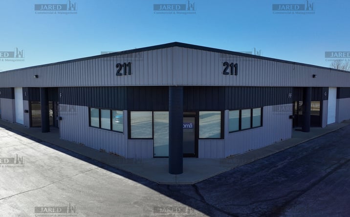 Pictures of Industrial property located at 209 S Union Ave, Springfield, MO 65802 for lease - image #1