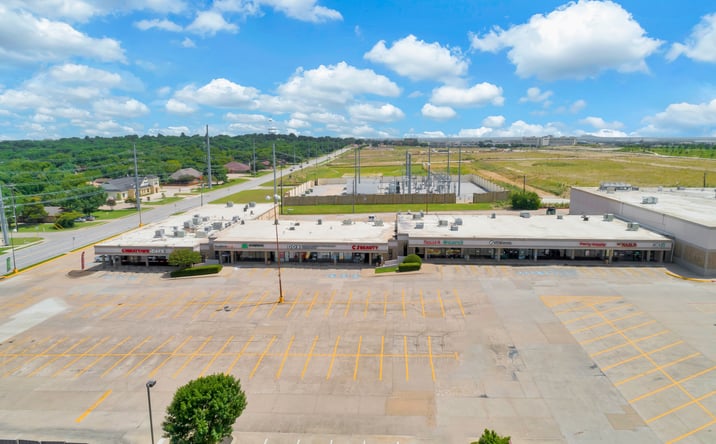 Pictures of Retail, Office property located at 2317 W University Dr, Denton, TX 76201 for lease - image #1