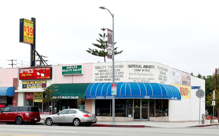 Pictures of Retail property located at 10665 West Pico Boulevard, Los Angeles, CA 90064 for lease - image #1