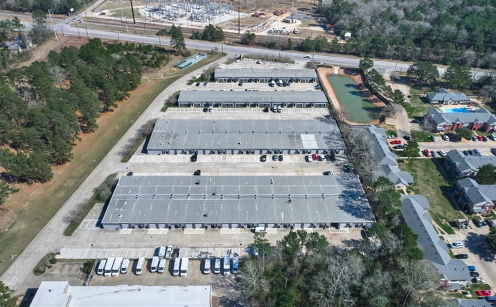 Pictures of Office, Industrial property located at 1300 S Frazier St, Conroe, TX 77301 for lease - image #1