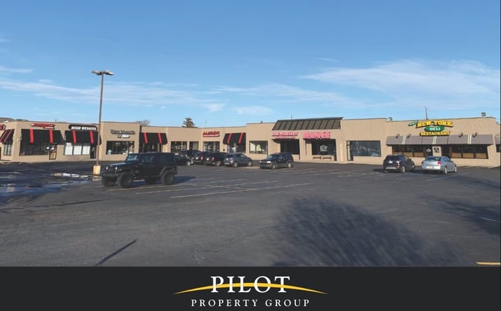 Pictures of Retail property located at 40700-40820 Garfield, Clinton Township, MI 48038 for lease - image #1