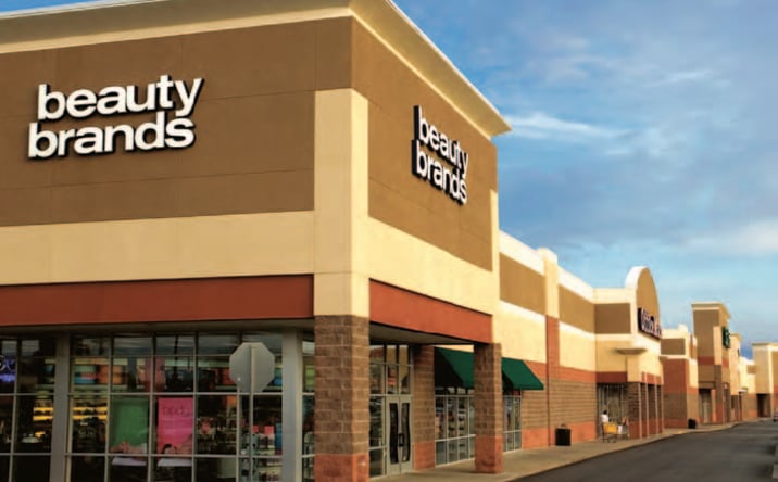 Pictures of Retail property located at 8331 NW Roanridge Rd, Kansas City, MO 64151 for lease - image #1