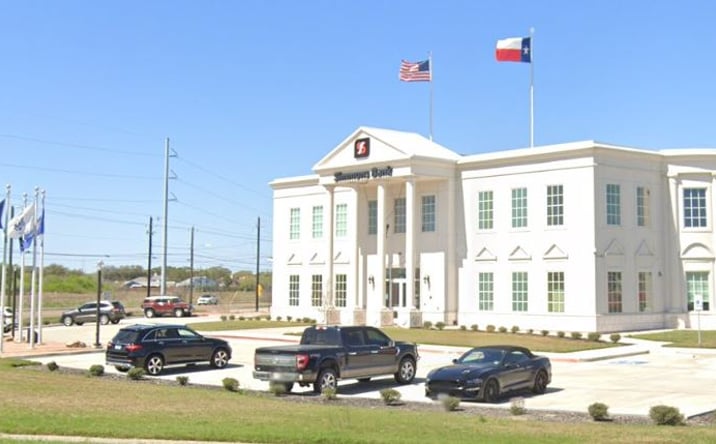 Pictures of Office property located at 2051 Rodd Field Rd, Corpus Christi, TX 78412 for lease - image #1