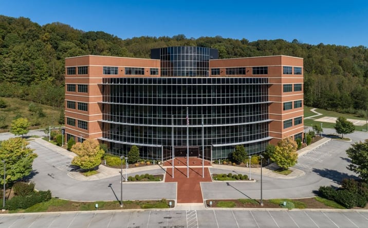 Pictures of Office property located at 201 Resting Tree Dr, Bristol, VA 24202 for lease - image #1