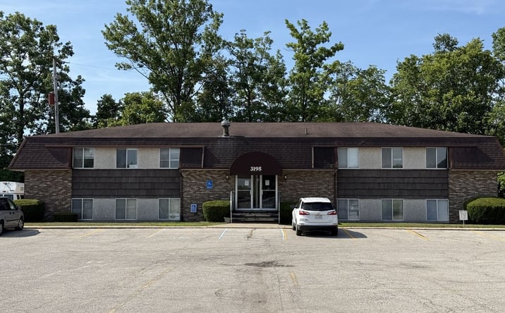 Pictures of Office property located at 3195 Christy Way, Saginaw, MI 48603 for lease - image #1