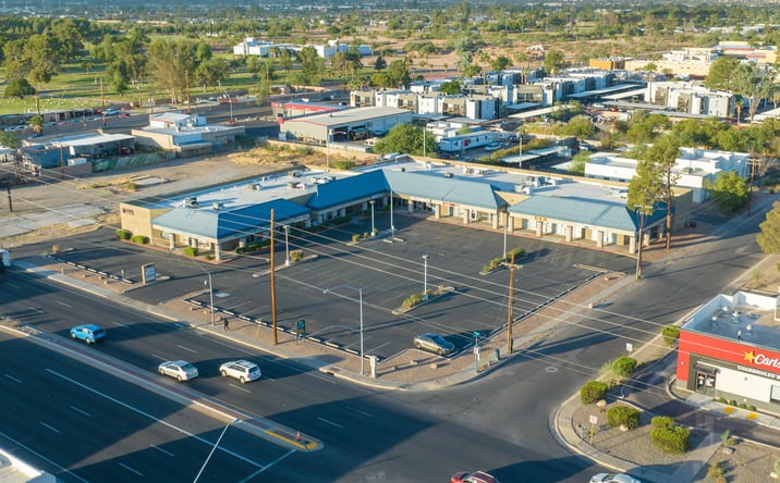 Pictures of Retail property located at 3655 N Oracle Rd, Tucson, AZ 85705 for lease - image #1