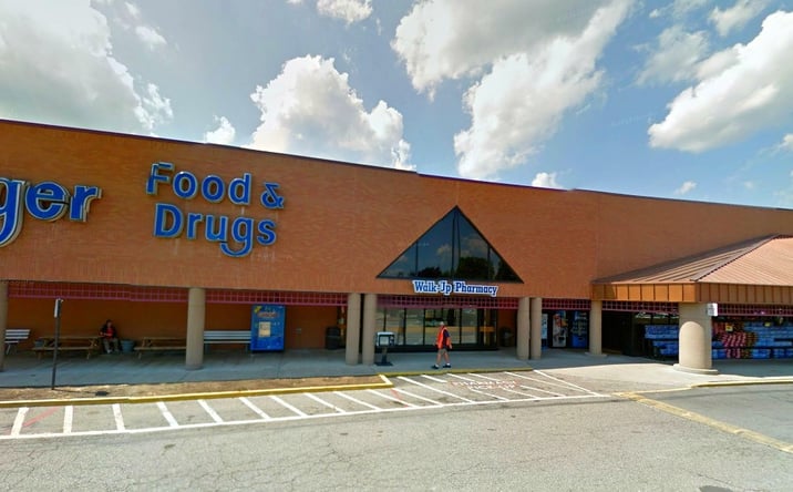 Pictures of Retail property located at 50 River Walk Mall, South Charleston, WV 25303 for lease - image #1