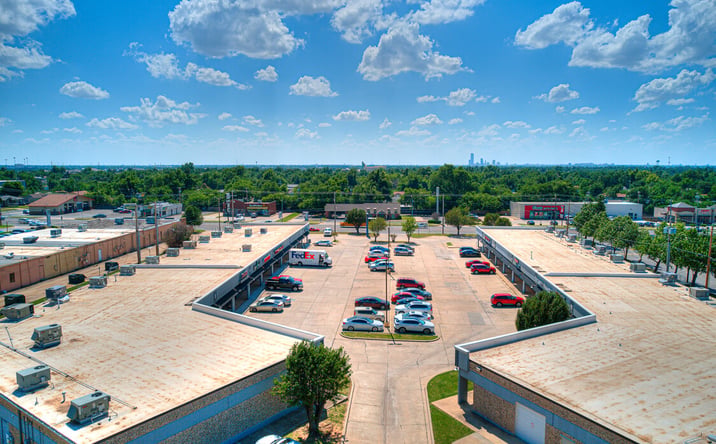 Pictures of Retail, Office, Restaurant property located at 1200 S Air Depot Blvd, Midwest City, OK 73110 for lease - image #1