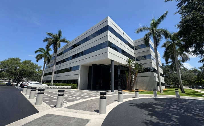 Pictures of Office property located at 8000 Governors Square Blvd, Miami Lakes, FL 33016 for lease - image #1