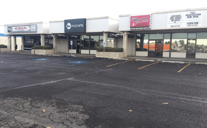 Pictures of Retail property located at 7414 - 7458 N Division St, Spokane, WA 99208 for lease - image #1