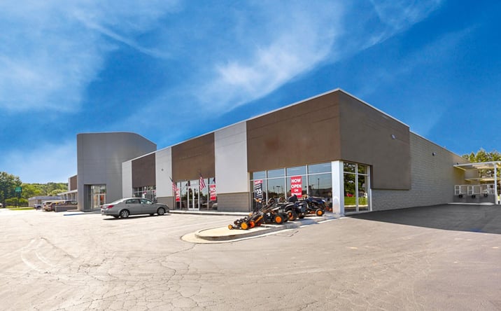Pictures of Retail, Industrial property located at 4321 University Dr, Huntsville, AL 35816 for lease - image #1