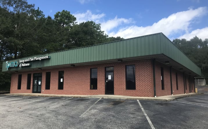 Pictures of Office property located at 7860 Cottage Hill Road, Mobile, AL 36695 for lease - image #1