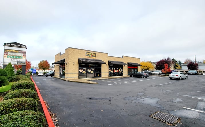 Pictures of Retail property located at 609 Clay St E, Monmouth, OR 97361 for lease - image #1