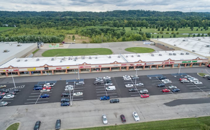 Pictures of Retail property located at 201 Captain D Seeley M I A Dr, Marietta, OH 45750 for lease - image #1