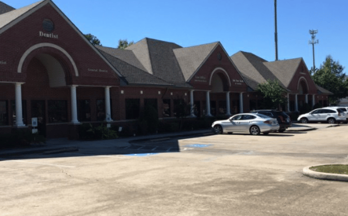 Pictures of Retail, Office, Special Purpose property located at 7810 Farm to Market 1960 Rd E, Atascocita, TX 77346 for lease - image #1