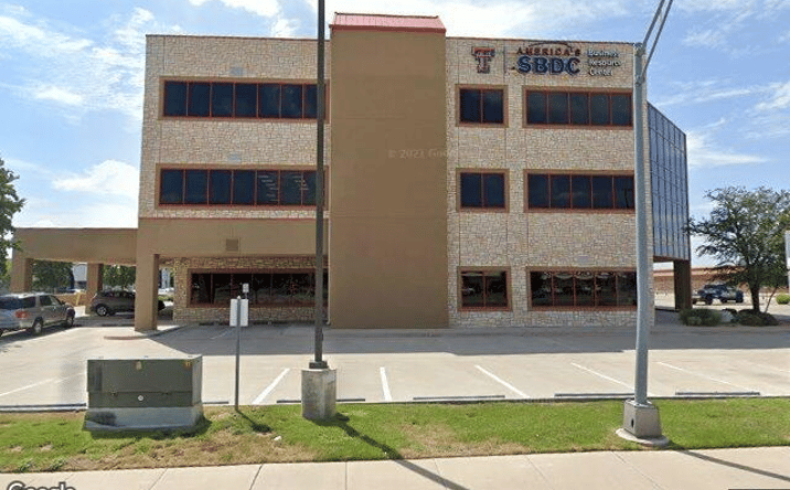 Pictures of Office property located at 5001 W Loop 289, Lubbock, TX 79414 for lease - image #1