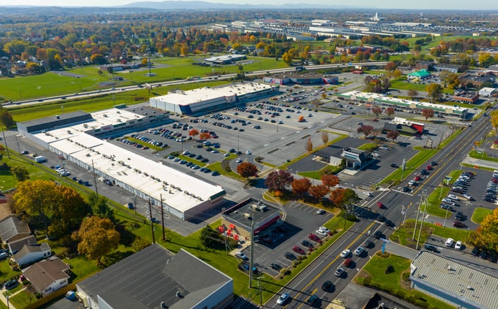 Pictures of Retail property located at 4900 Carlisle Pike, Mechanicsburg, PA 17050 for lease - image #1