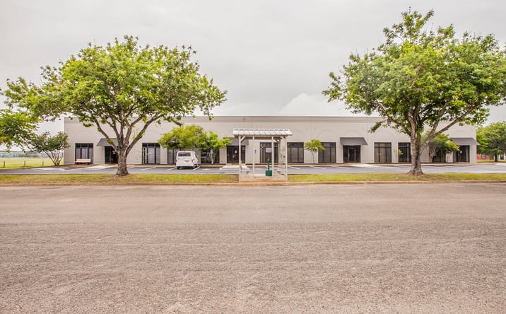 Pictures of Retail, Office property located at 150 Settlement Drive, Bastrop, TX 78602 for lease - image #1
