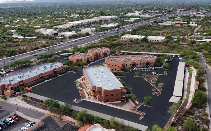 Pictures of Office property located at 7510, 7470, 7490 N. Oracle Road, Tucson, AZ 85704 for lease - image #1