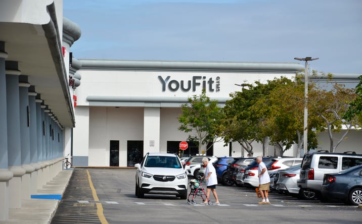 Pictures of Retail property located at 3905 Jog Rd, Greenacres, FL 33467 for lease - image #1