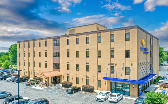 Pictures of Office property located at 4530 Park Road, Charlotte, NC 28209 for lease - image #1
