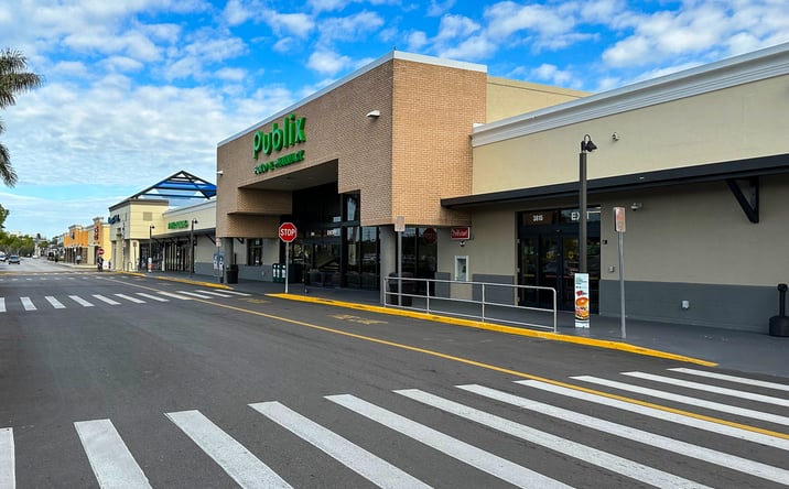 Pictures of Retail property located at 3795 - 3895 Tamiami Trail E, Naples, FL 34112 for lease - image #1